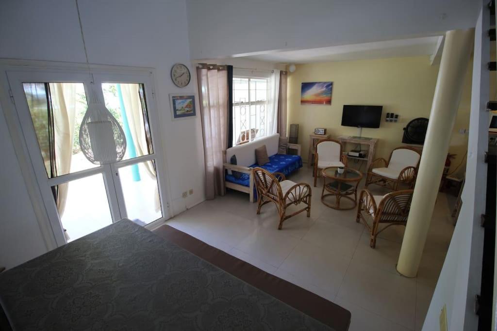 Residence Les Cygnes, Pereybere. Pereybere Beach Екстер'єр фото